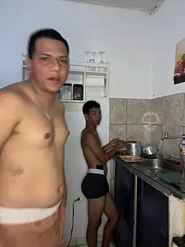 Snapshot of Loaisn chatting on 02-18-26, 01:56 Loaisn online show from 02-18-26, 01:56