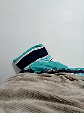 Snapshot of Particular0189 chatting on 02-04-26, 04:40 Particular0189 online show from 02-04-26, 04:40