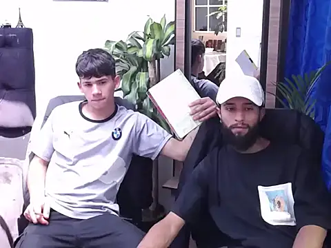 Snapshot of _noahdiaz chatting on 03-01-26, 06:21 noahdiaz online show from 03-01-26, 06:21