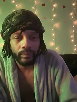 Snapshot of magic_man1085 chatting on 02-18-26, 05:20 magic man1085 online show from 02-18-26, 05:20