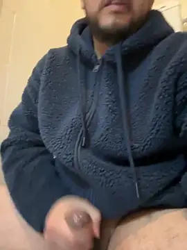 latinocalientehot online show from 03-19-26, 08:46