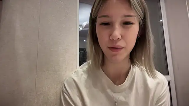 lilXdomiii online show from 04-12-26, 05:40