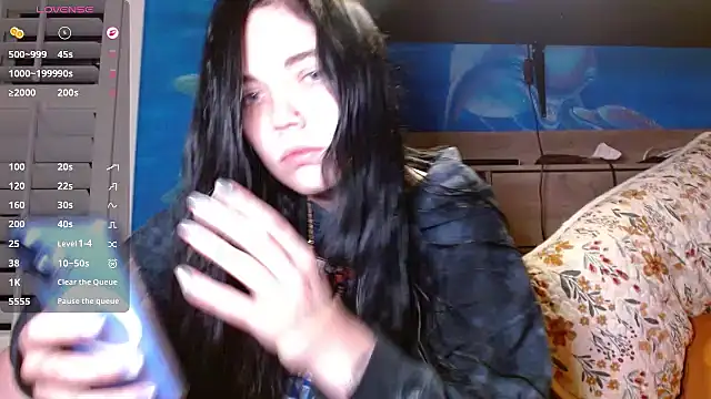 Snapshot of ahungkittykat chatting on 04-29-26, 12:27 ahungkittykat online show from 04-29-26, 12:27