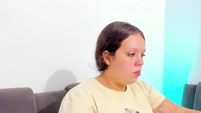 Emely pregnantt online show from 01-31-26, 11:36