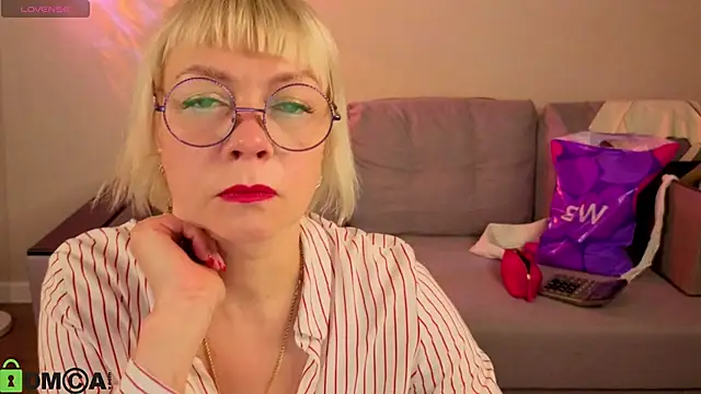 Ann Annise online show from 03-26-26, 09:04