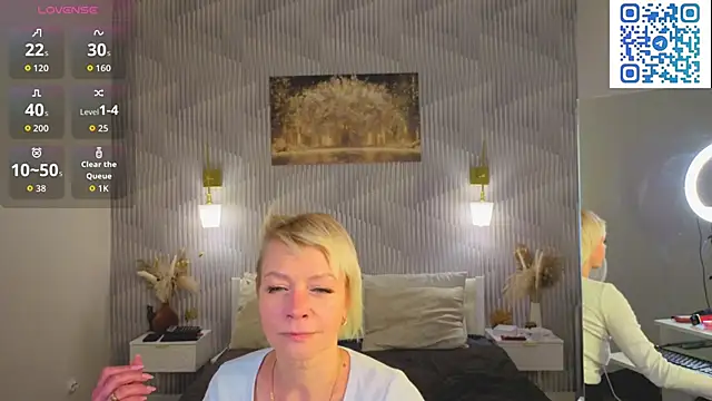 Ann Annise online show from 06-03-26, 01:19