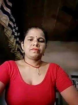 Snapshot of Pooja_sahu chatting on 05-28-26, 06:21 Pooja sahu online show from 05-28-26, 06:21