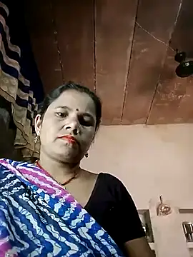 Snapshot of Pooja_sahu chatting on 06-02-26, 05:09 Pooja sahu online show from 06-02-26, 05:09
