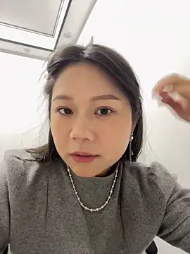 Snapshot of queban3 chatting on 03-03-26, 09:04 queban3 online show from 03-03-26, 09:04