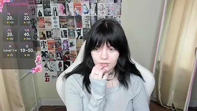 Emma Darkkk online show from 02-17-26, 05:48