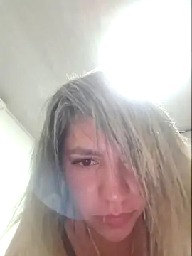 Snapshot of Ambar_Cortes chatting on 02-07-26, 07:45 Ambar Cortes online show from 02-07-26, 07:45