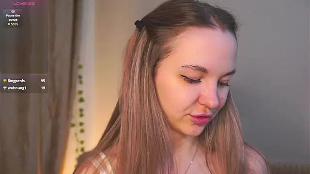 Snapshot of AricaPetties chatting on 03-03-26, 08:26 AricaPetties online show from 03-03-26, 08:26