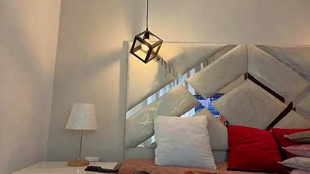 karlaa megan online show from 04-14-26, 06:58