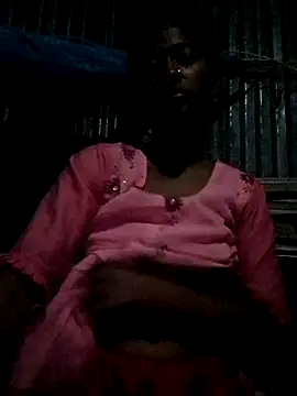 Snapshot of Cute-Tanisa- chatting on 06-09-26, 01:28 Cute-Tanisa- online show from 06-09-26, 01:28