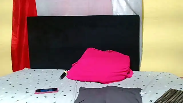 Snapshot of JinglynJuicy22 chatting on 02-04-26, 07:25 JinglynJuicy22 online show from 02-04-26, 07:25