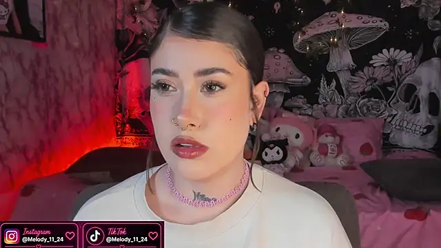 Snapshot of Tamara_uwu chatting on 07-21-26, 09:39 Tamara uwu online show from 07-21-26, 09:39