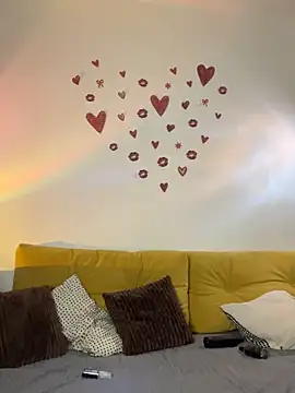 Snapshot of ireneraii chatting on 02-13-26, 10:44 ireneraii online show from 02-13-26, 10:44