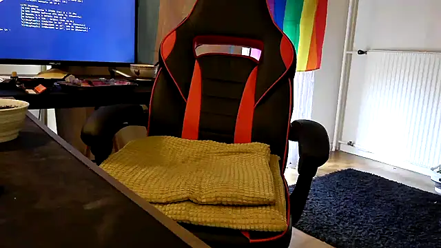 LovelyMeli online show from 03-25-26, 10:43