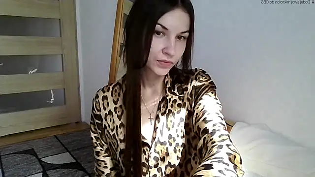 Snapshot of JuliaLovely chatting on 04-23-26, 01:57 JuliaLovely online show from 04-23-26, 01:57