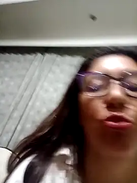 pamela sexy23 online show from 04-17-26, 03:42