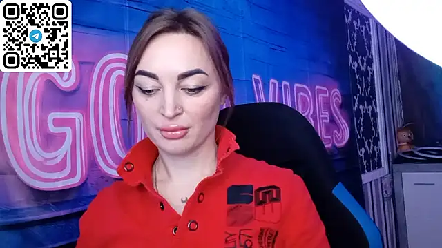 Snapshot of Vellora_ chatting on 02-21-26, 10:27 Vellora online show from 02-21-26, 10:27