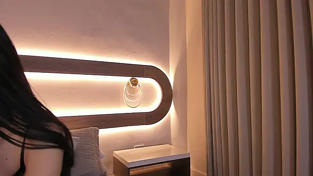 Snapshot of Violeta_sum chatting on 02-11-26, 12:10 Violeta sum online show from 02-11-26, 12:10