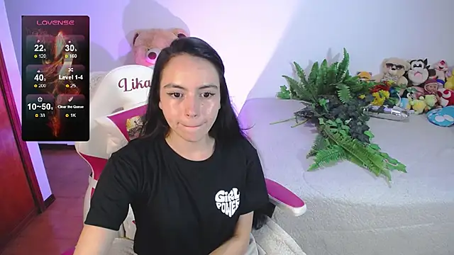 Snapshot of lika_little0 chatting on 02-08-26, 01:31 lika little0 online show from 02-08-26, 01:31