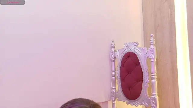 LeaneRous online show from 02-02-26, 03:22