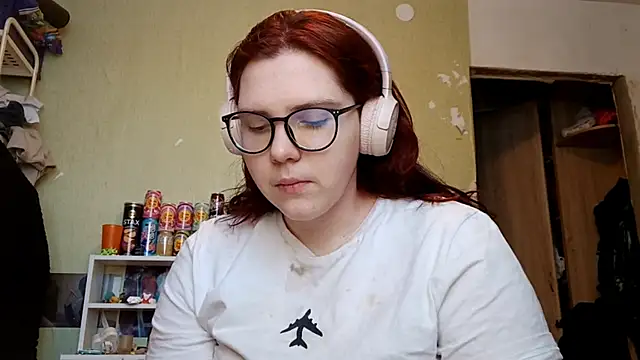 Snapshot of VannessaDillenbeck chatting on 02-02-26, 09:30 VannessaDillenbeck online show from 02-02-26, 09:30