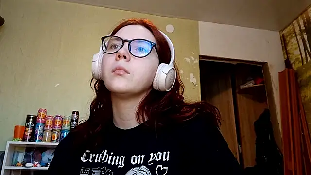 Snapshot of VannessaDillenbeck chatting on 02-05-26, 07:24 VannessaDillenbeck online show from 02-05-26, 07:24