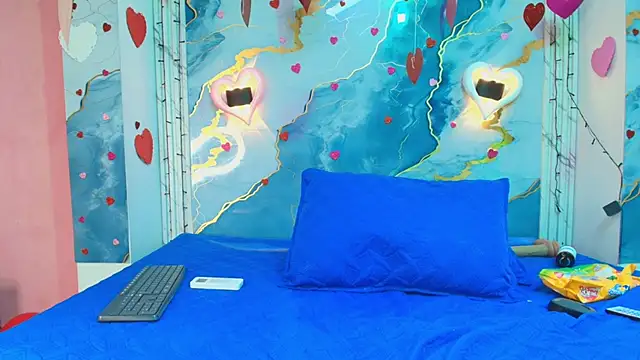 Snapshot of crystal_love08 chatting on 02-06-26, 07:17 crystal love08 online show from 02-06-26, 07:17