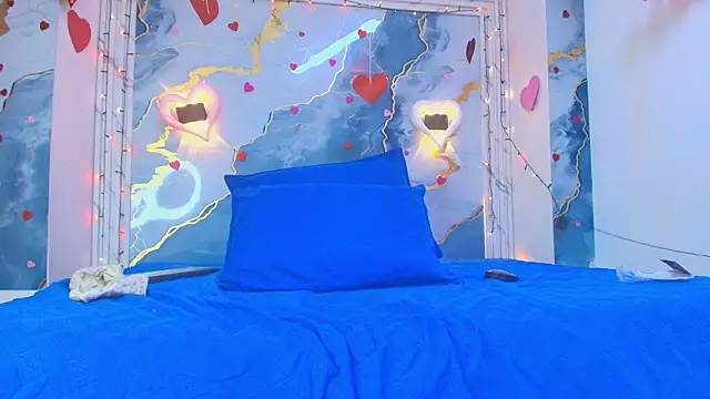 Snapshot of crystal_love08 chatting on 02-24-26, 07:23 crystal love08 online show from 02-24-26, 07:23