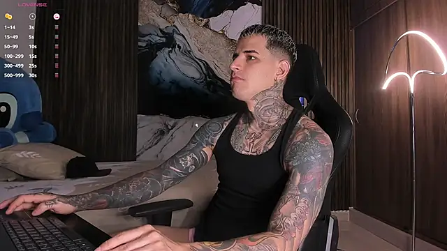 Snapshot of trisstann_ chatting on 02-17-26, 05:30 trisstann online show from 02-17-26, 05:30