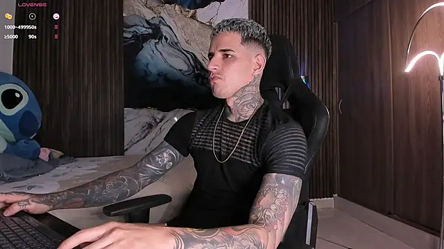 Snapshot of trisstann_ chatting on 02-21-26, 12:22 trisstann online show from 02-21-26, 12:22