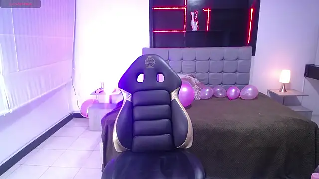 Perla lovely  online show from 02-15-26, 12:25