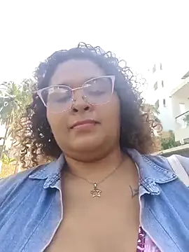 Snapshot of AdinaSkaly chatting on 02-11-26, 08:58 AdinaSkaly online show from 02-11-26, 08:58