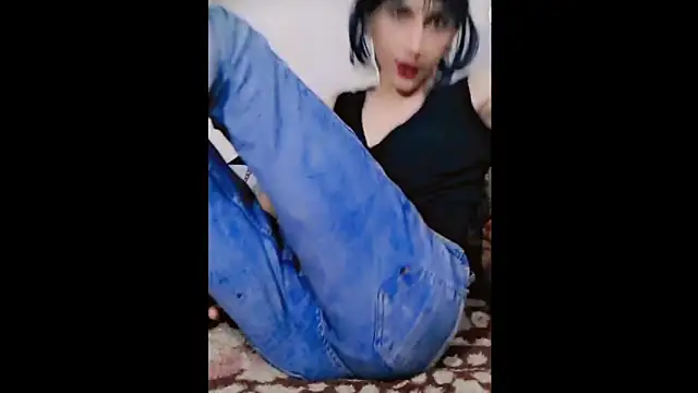 Snapshot of ammsexy1 chatting on 05-28-26, 08:28 ammsexy1 online show from 05-28-26, 08:28