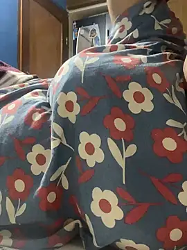 Snapshot of Kinkypratiki69 chatting on 02-28-26, 07:04 Kinkypratiki69 online show from 02-28-26, 07:04