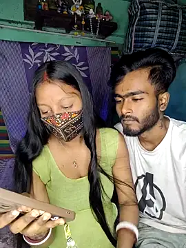 Lovly Couple 1 online show from 02-07-26, 10:30