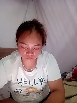Snapshot of neyney110 chatting on 04-23-26, 12:29 neyney110 online show from 04-23-26, 12:29