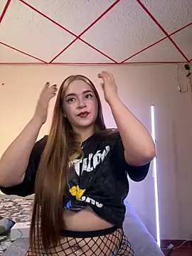 Snapshot of Arytits chatting on 02-09-26, 11:03 Arytits online show from 02-09-26, 11:03