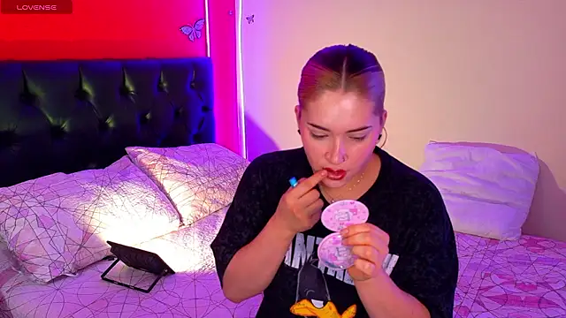 Snapshot of Arytits chatting on 02-19-26, 11:06 Arytits online show from 02-19-26, 11:06