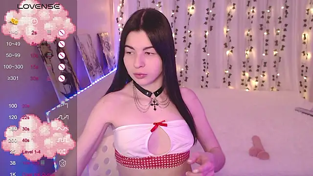 Snapshot of Stephanie_Bloom chatting on 02-07-26, 06:00 Stephanie Bloom online show from 02-07-26, 06:00