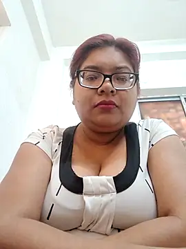 Snapshot of Elie_Hallway chatting on 02-03-26, 05:38 Elie Hallway online show from 02-03-26, 05:38