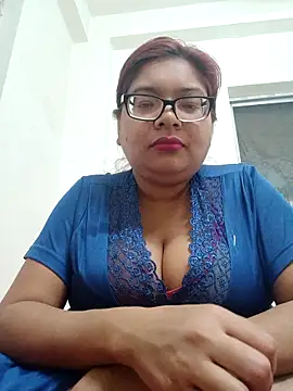 Snapshot of Elie_Hallway chatting on 02-07-26, 06:55 Elie Hallway online show from 02-07-26, 06:55