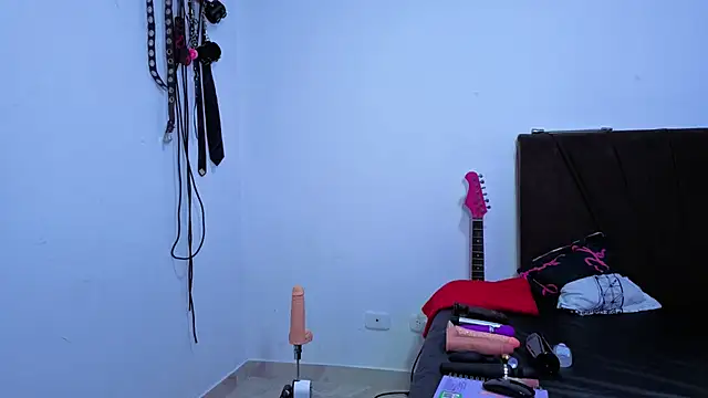 Snapshot of Iam_kimh chatting on 02-26-26, 06:40 Iam kimh online show from 02-26-26, 06:40