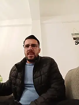 Snapshot of NatanCasad0 chatting on 02-15-26, 08:57 NatanCasad0 online show from 02-15-26, 08:57