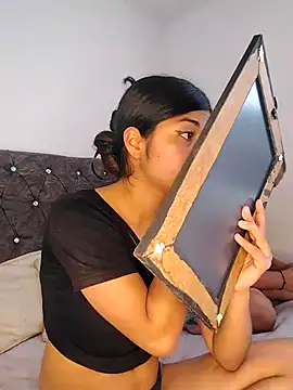 Snapshot of Roxan_King chatting on 02-11-26, 04:56 Roxan King online show from 02-11-26, 04:56