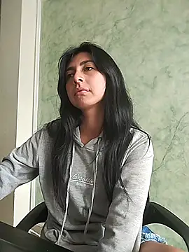 EmmaWilliamss4 online show from 02-02-26, 02:16