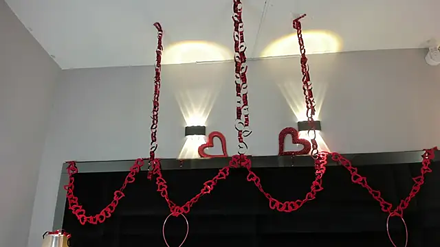 Snapshot of Ravenn21x chatting on 02-16-26, 11:39 Ravenn21x online show from 02-16-26, 11:39